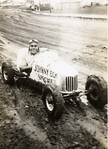 Illustration for article titled Half-Man Johnny Eck And His Custom-Built Race Car